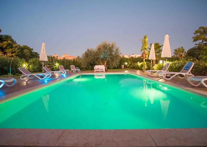 Feriehus Vacanze Pietre Rosse -alba Montevago